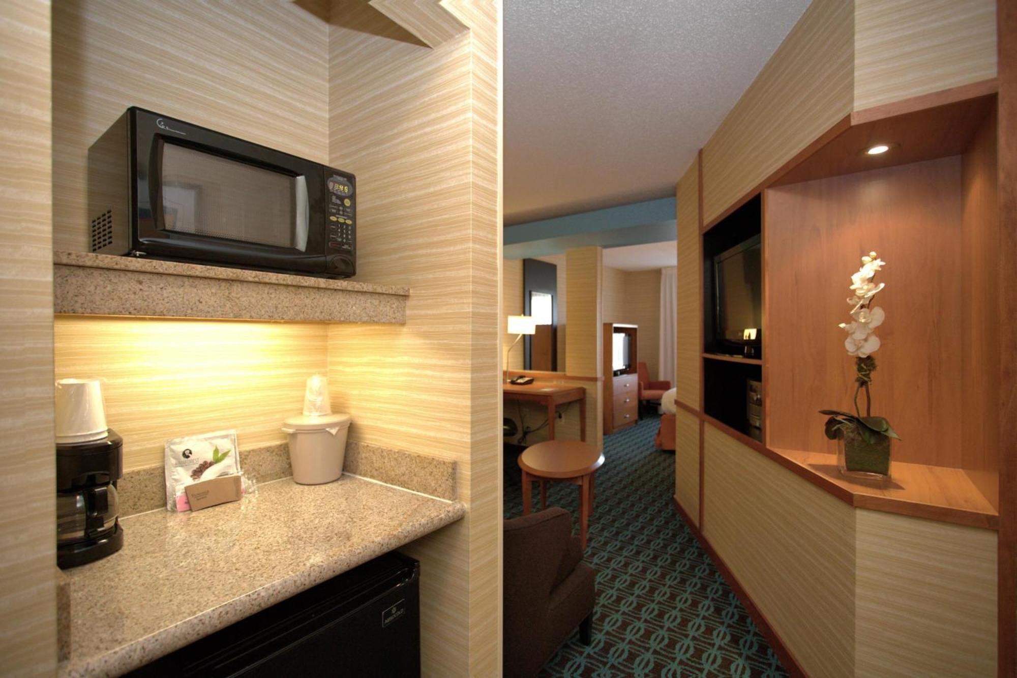 Fairfield Inn & Suites By Marriott Edison - South Plainfield Exterior foto